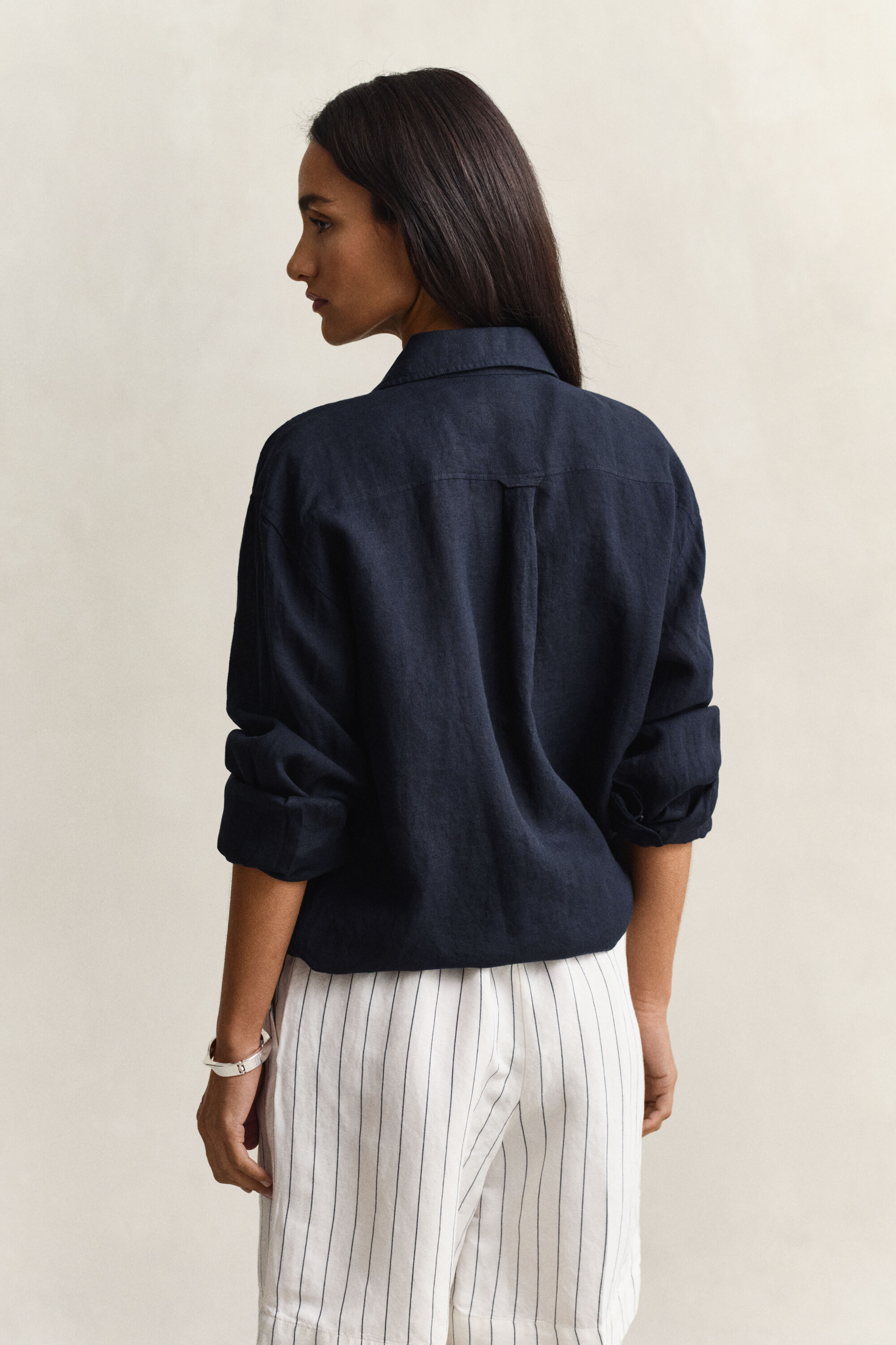 Relaxed fit linneskjorta