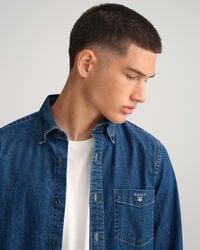 Slim fit denimskjorta