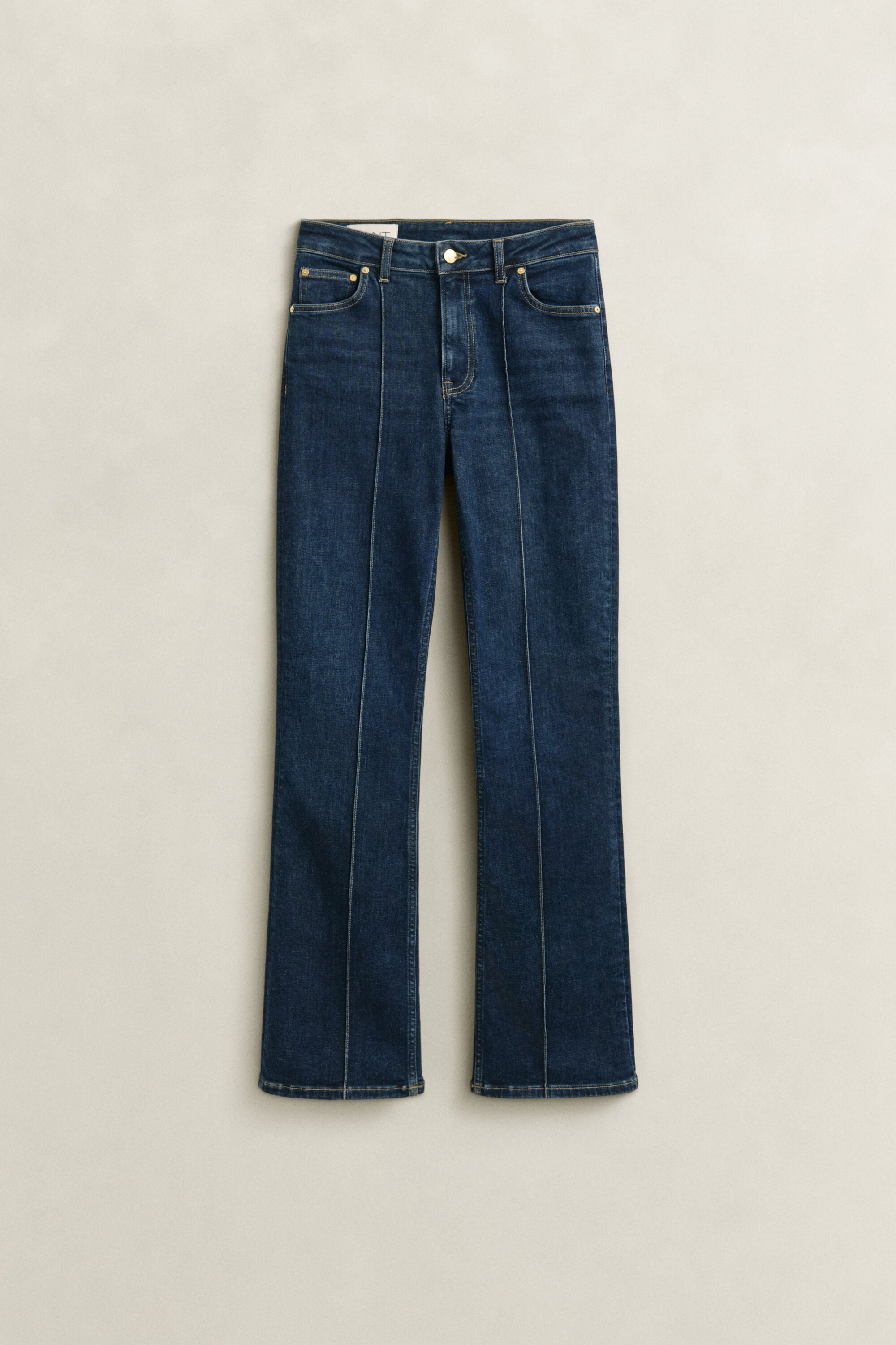 Slim utställda jeans med veck