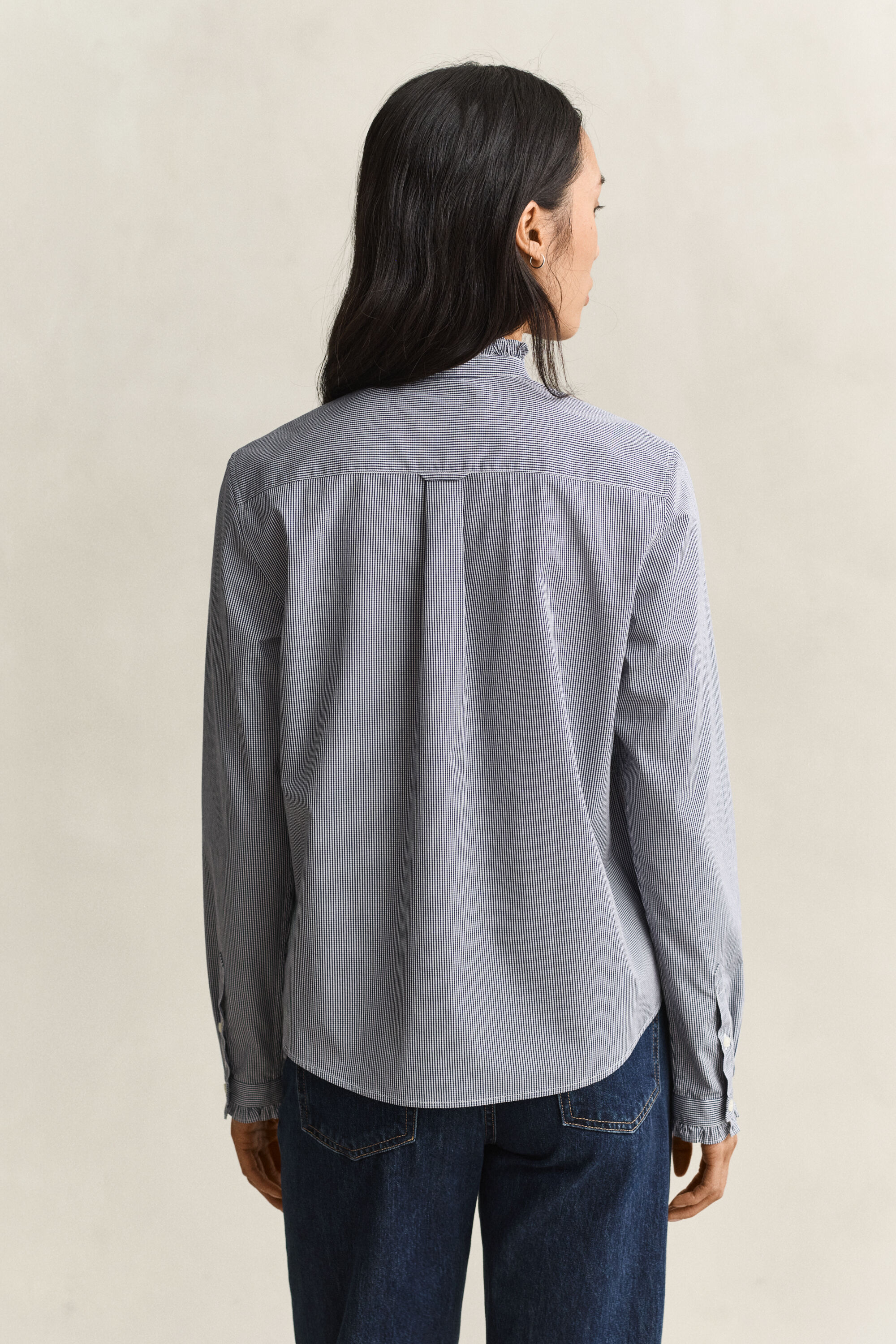 Blus med volangkrage