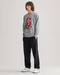 Fluid byxor med veck