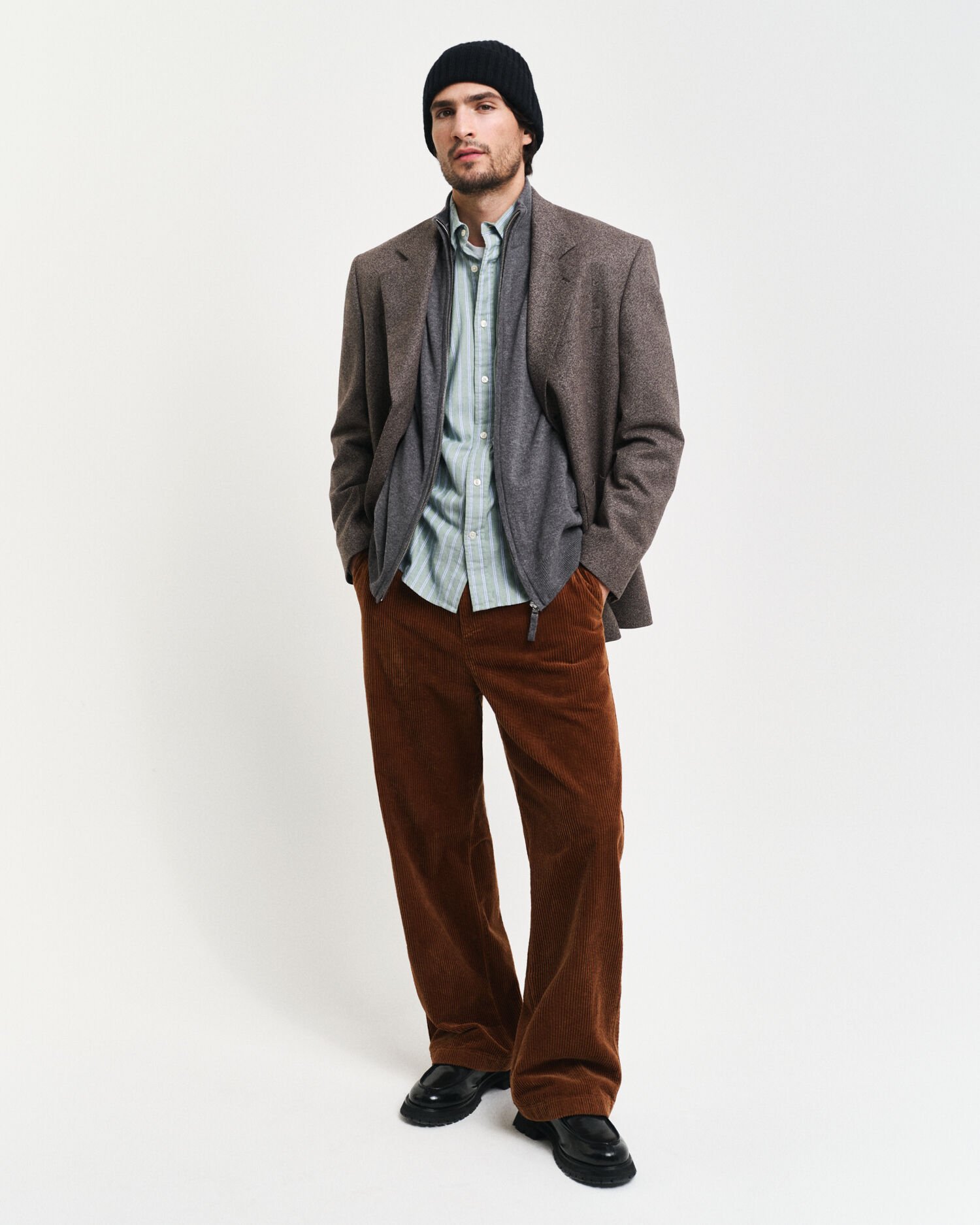 Cardigan i superfin lammull med dragkedja