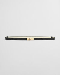 Krokodilmönstrat bälte med spänne