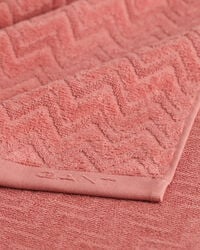 Jacquardvävd fiskbensmönstrad handduk 70 x 140