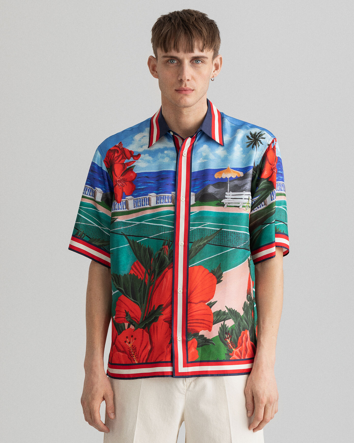 Relaxed fit Scenery sidenskjorta med kort ärm