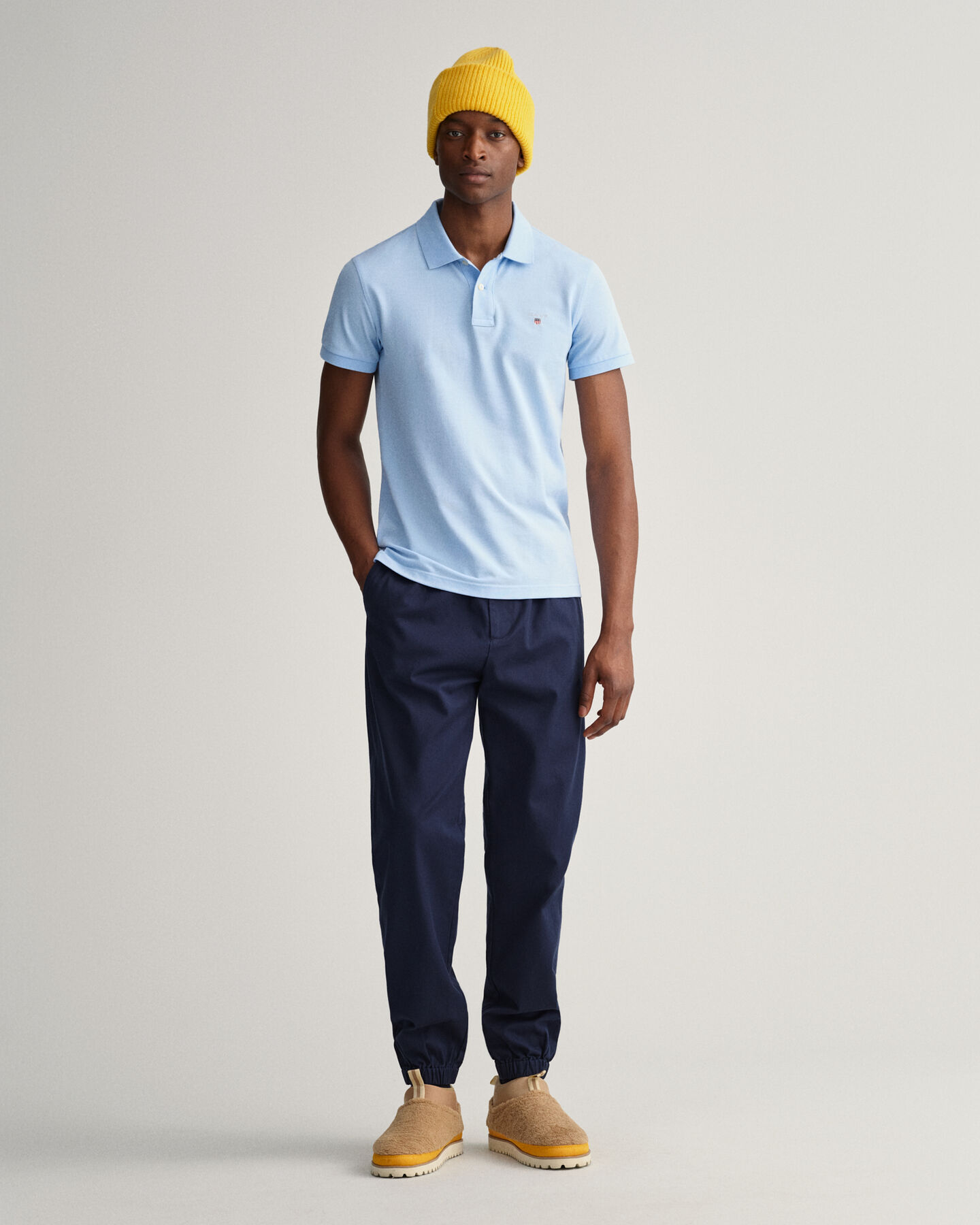 Original slim fit pik&eacute;tr&ouml;ja