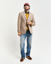 Kostymkavaj med fiskbensmönster