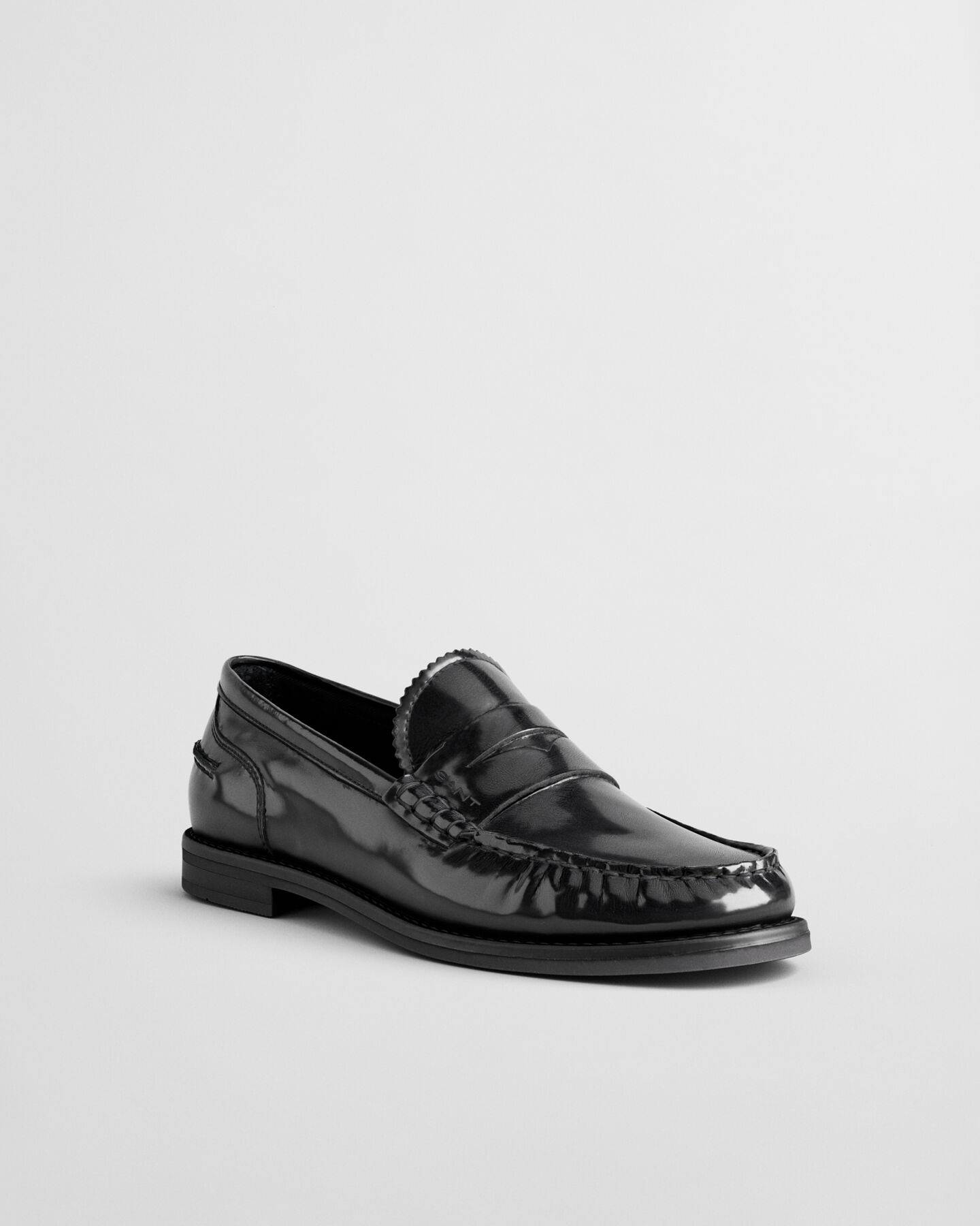 Gracelyn loafers i lackskinn