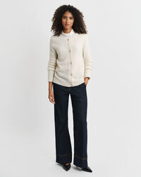 Rundhalsad kofta i bouclé