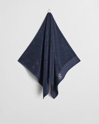 Broderad handduk 70 x 140