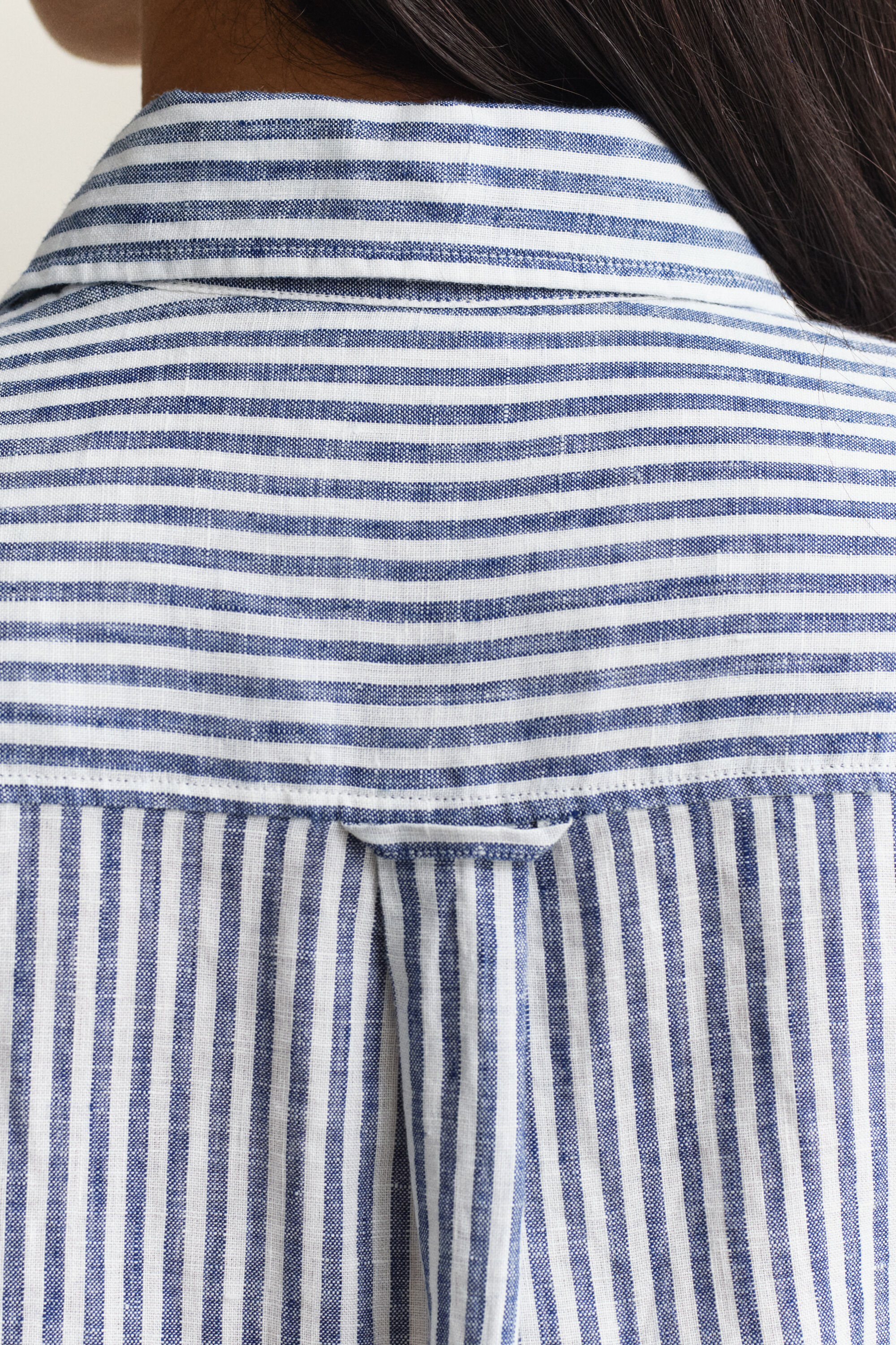 Randig skjortklänning i linne