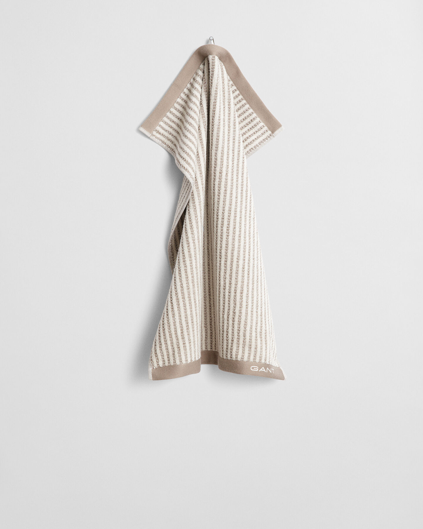 Randig handduk 50 x 70 cm