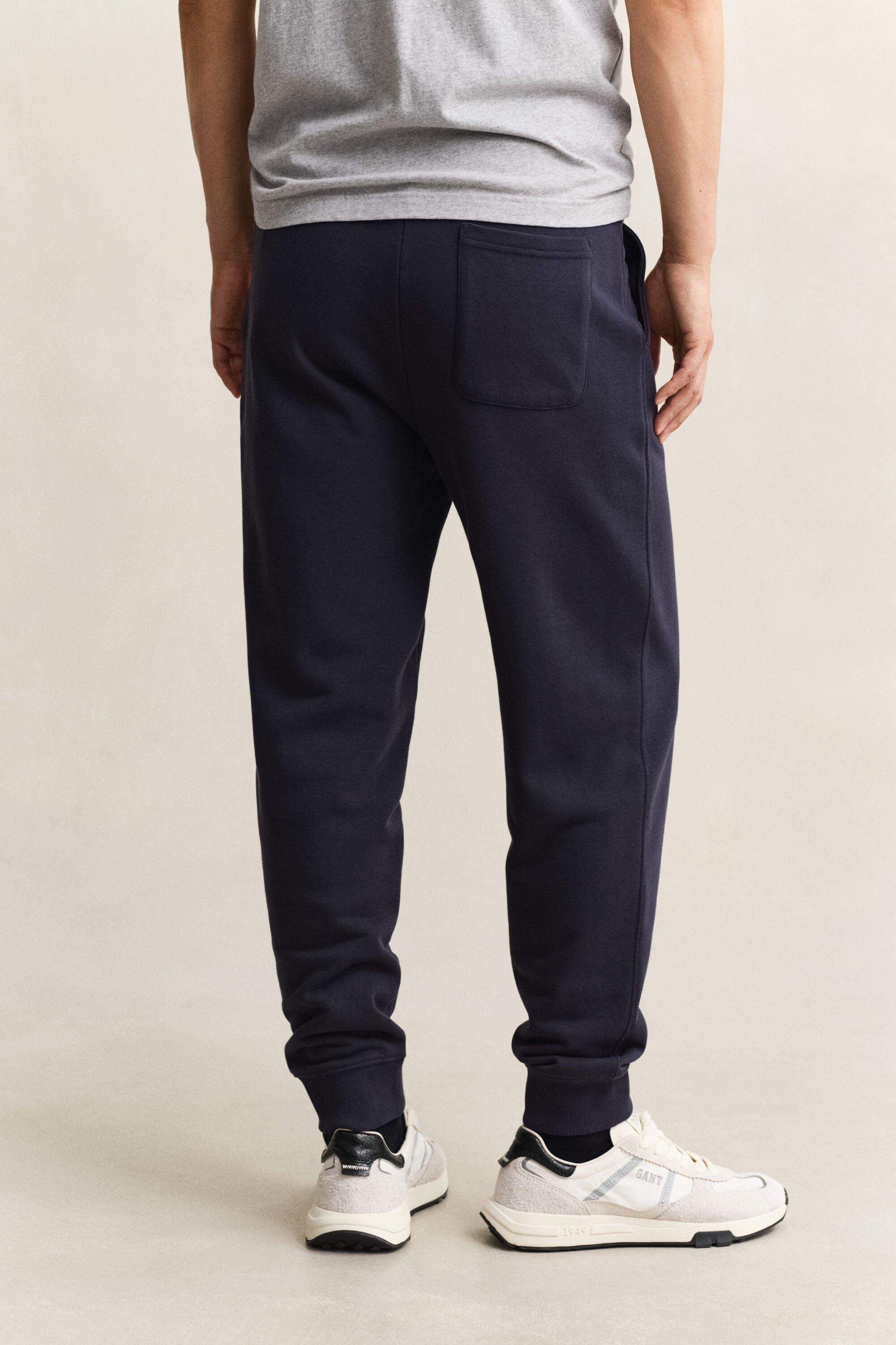 Shield sweatpants