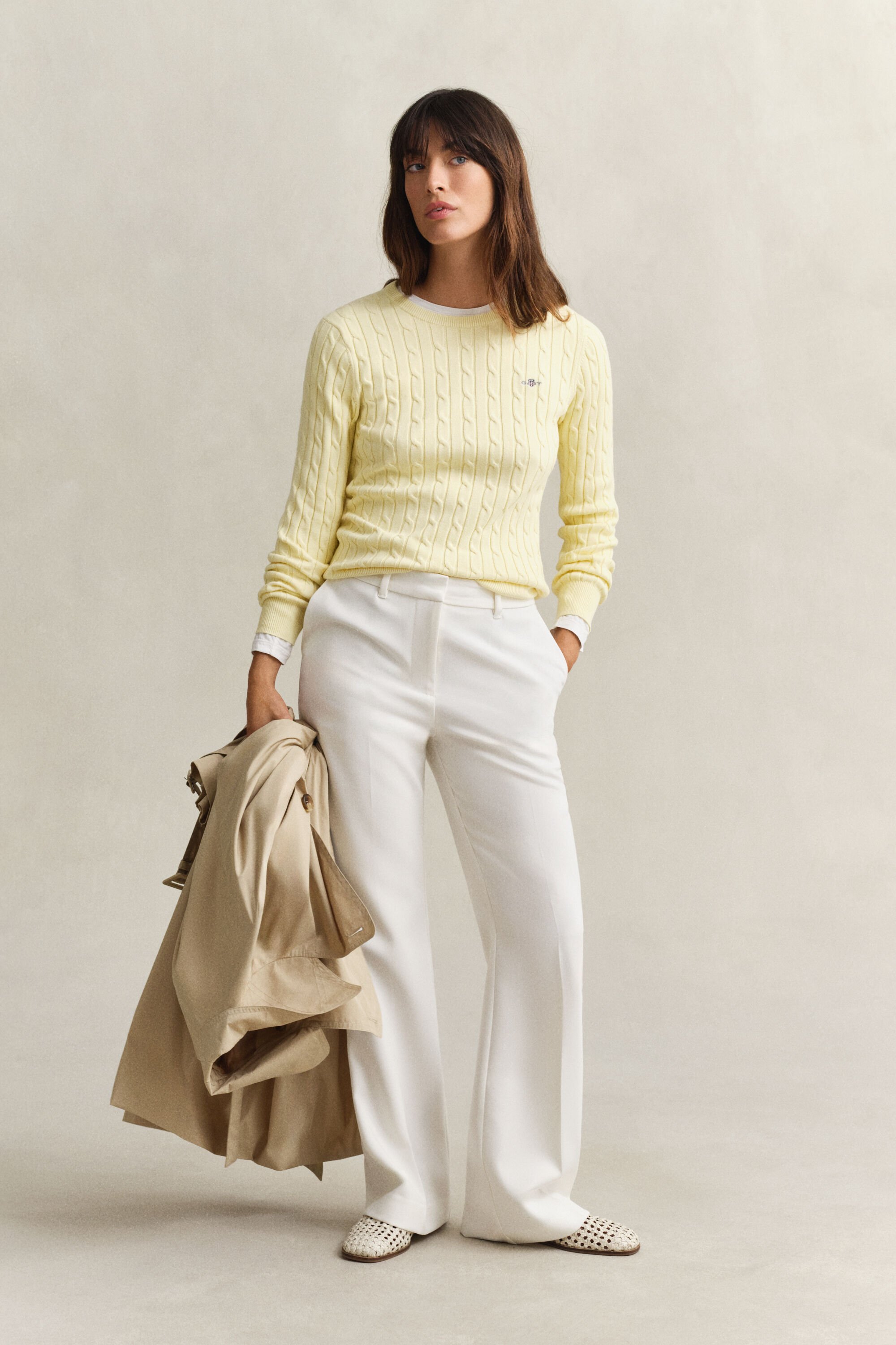 Kabelstickad tröja med rund hals