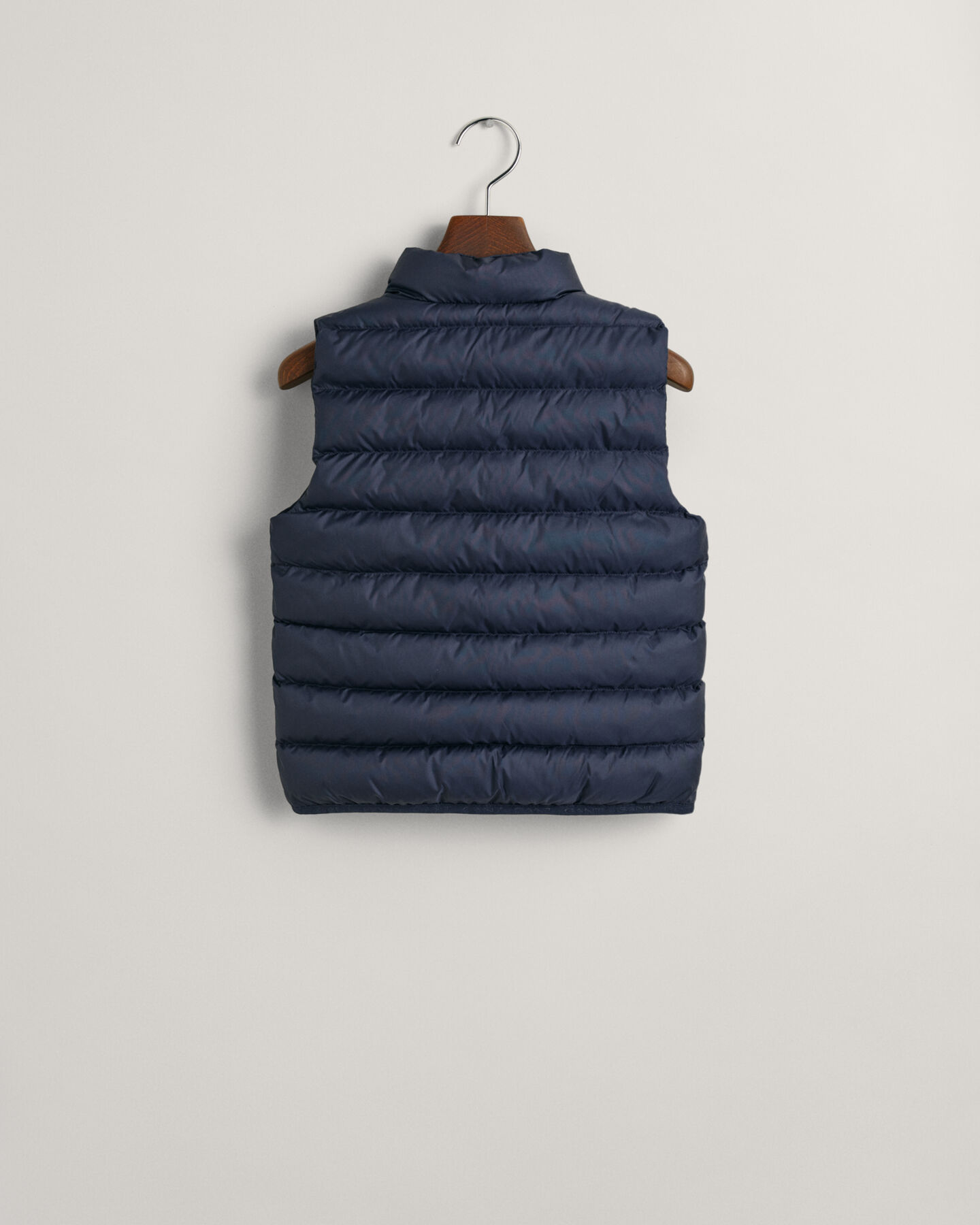 Kids Shield tunn vadderad v&auml;st