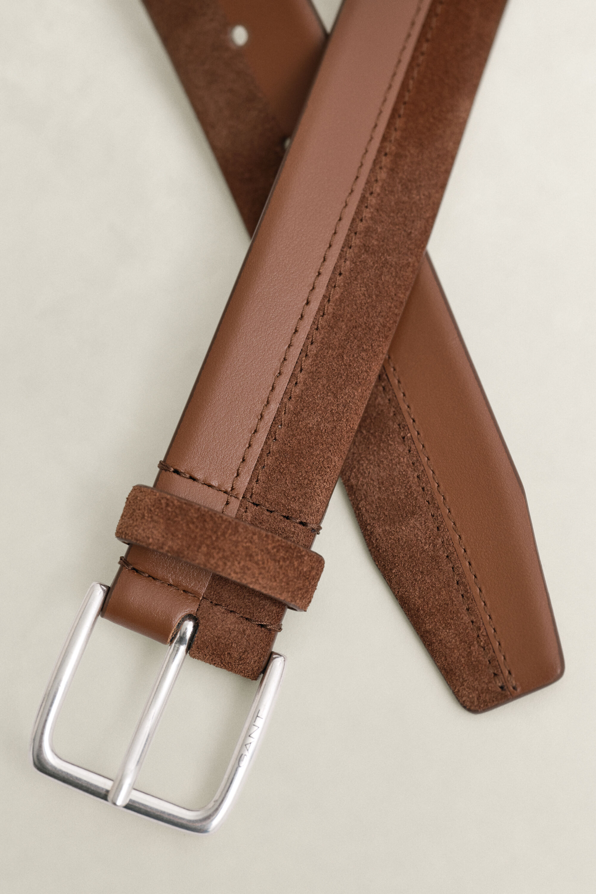 Bälte i mocka och läder