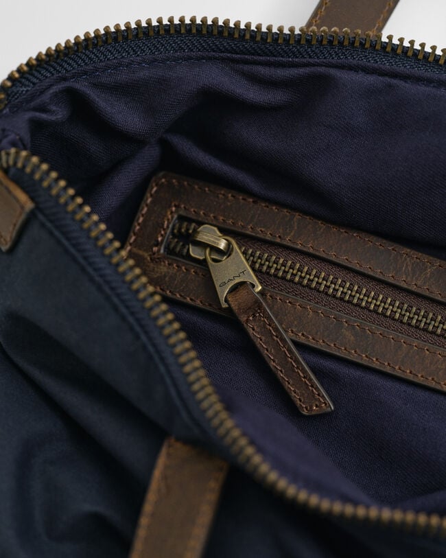 Toteväska i vaxad bomull