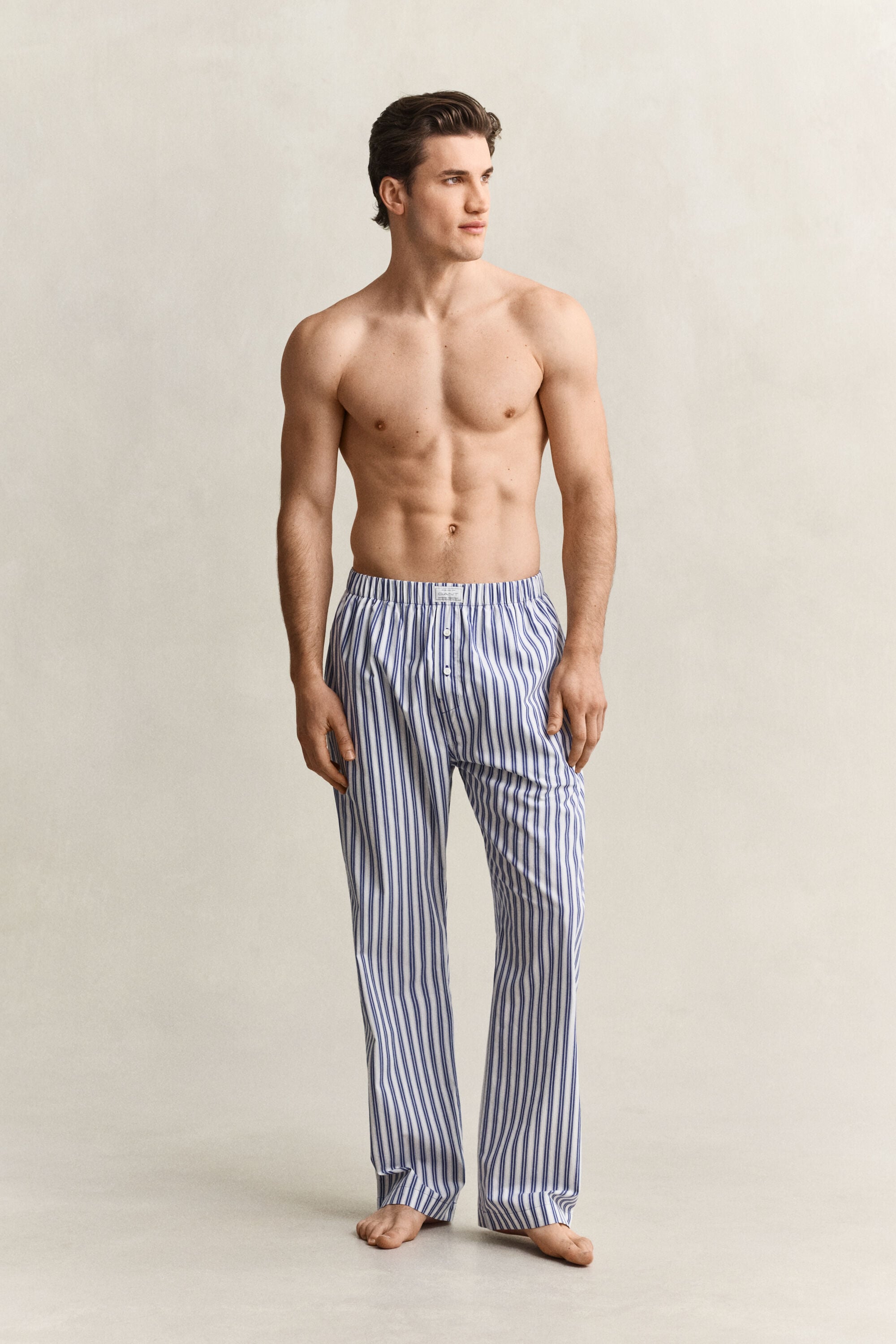 Randiga pyjamasbyxor