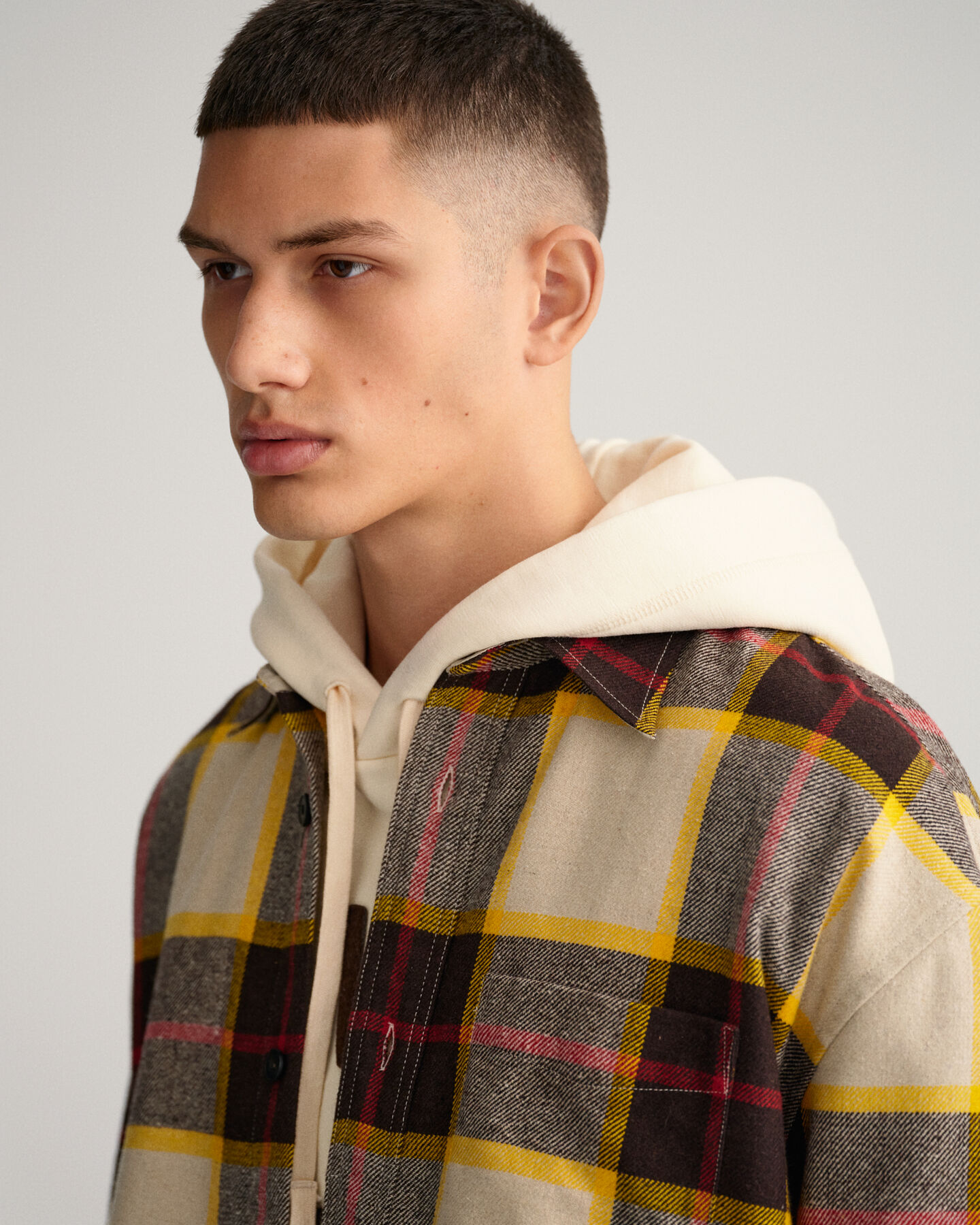 Skotskrutig skjortjacka