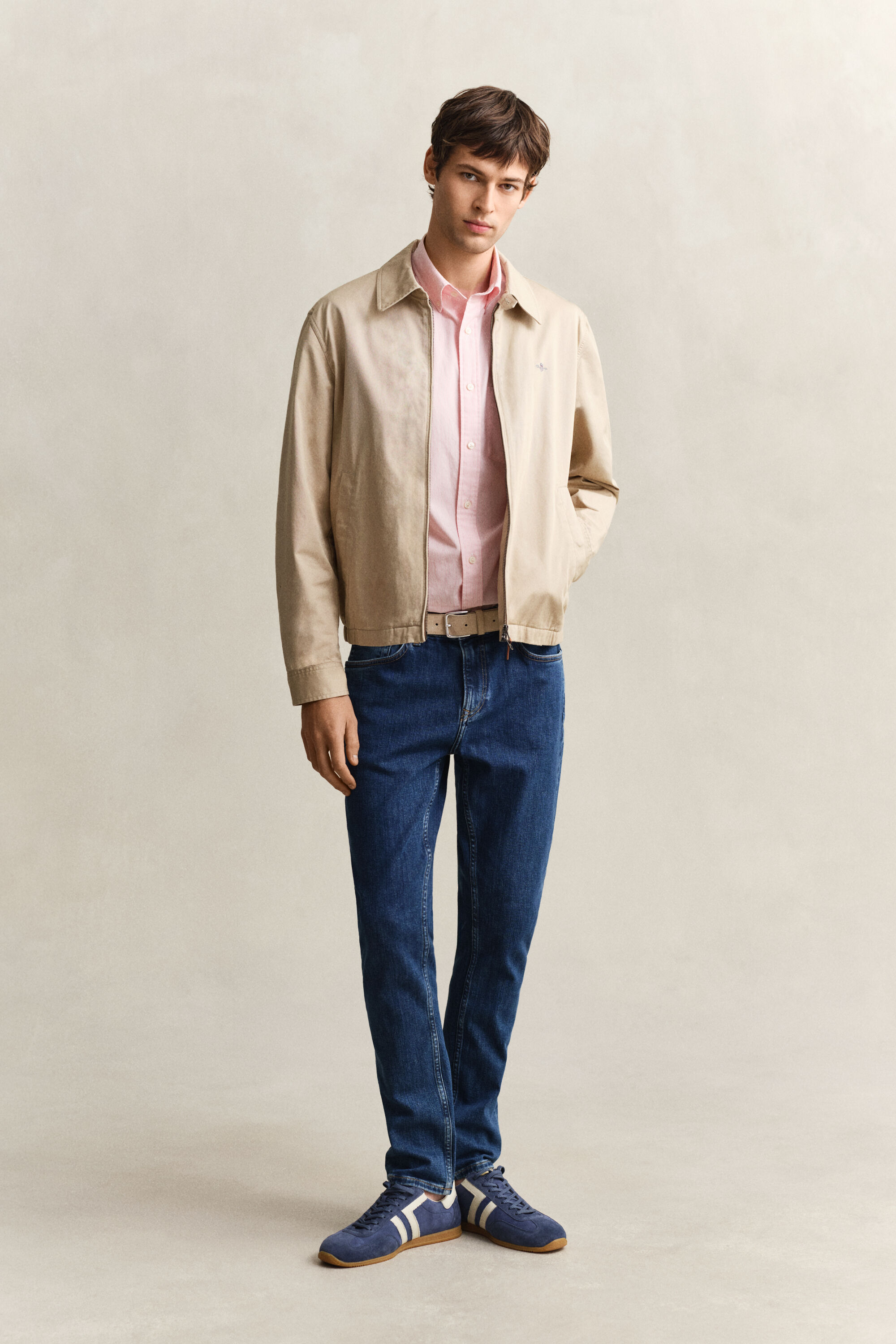 Klassisk poplinskjorta med mellanbreda ränder