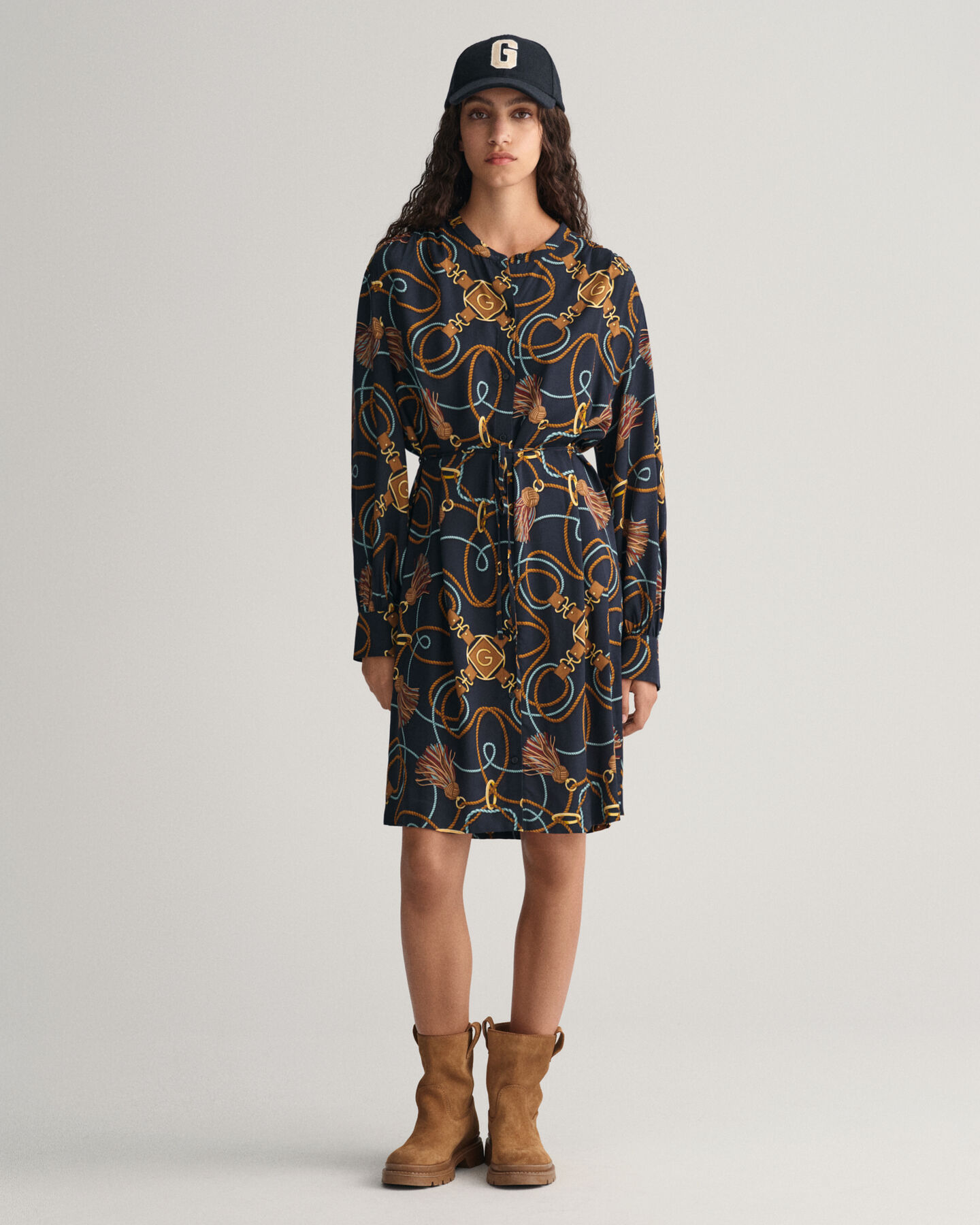 Repm&ouml;nstrad skjortkl&auml;nning