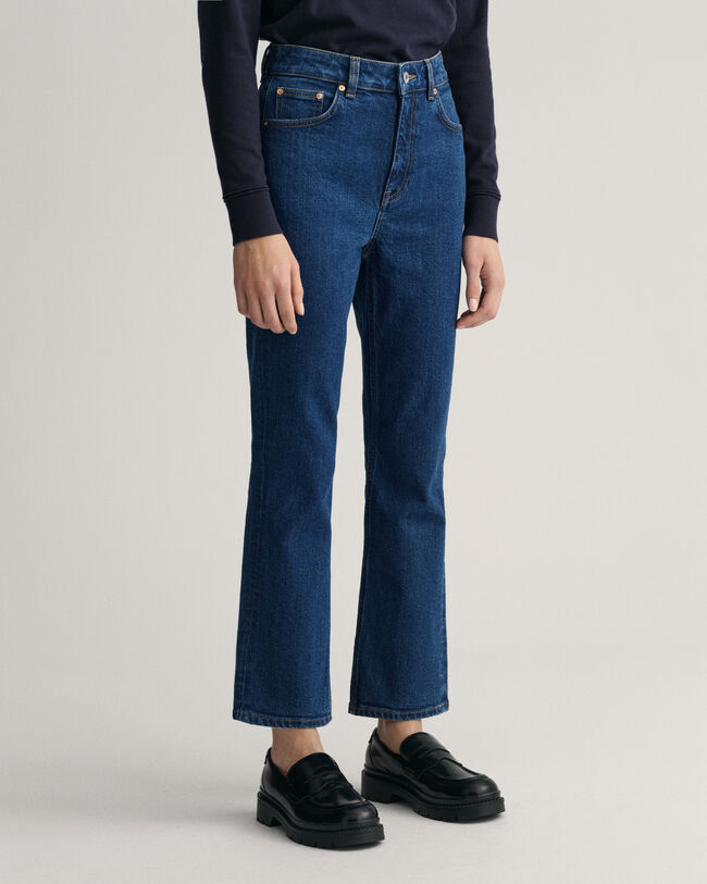 Cropped utställda jeans