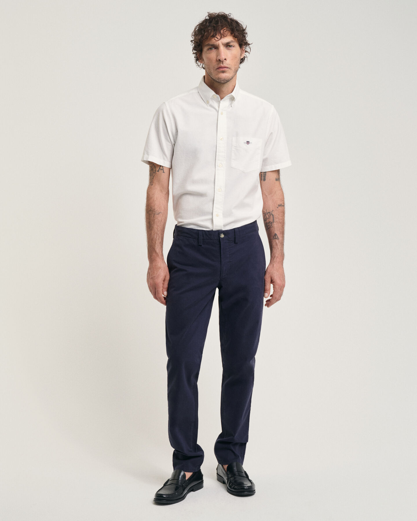Seasonal Essential Slim fit Archive Shield chinos