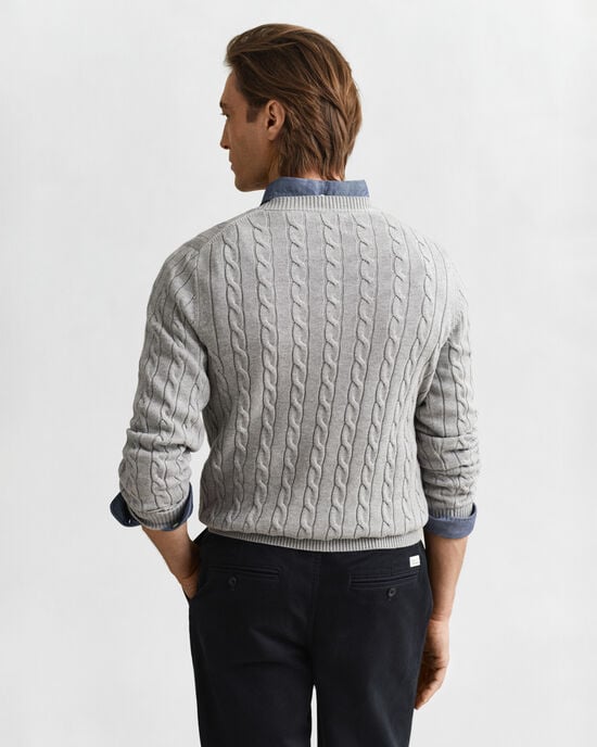 Kabelstickad bomullströja med rund hals