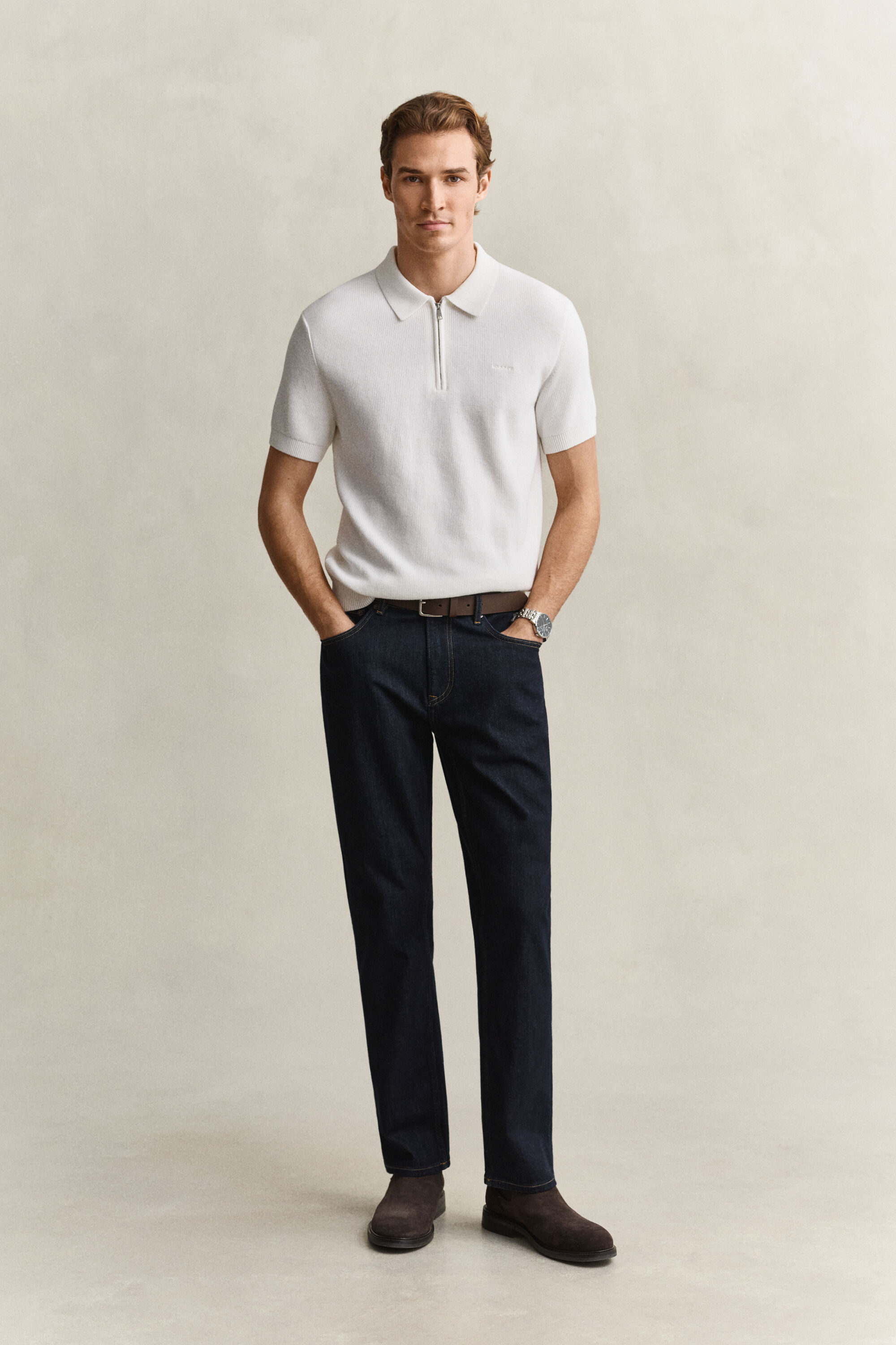 Regular fit jeans i stilren tvätt
