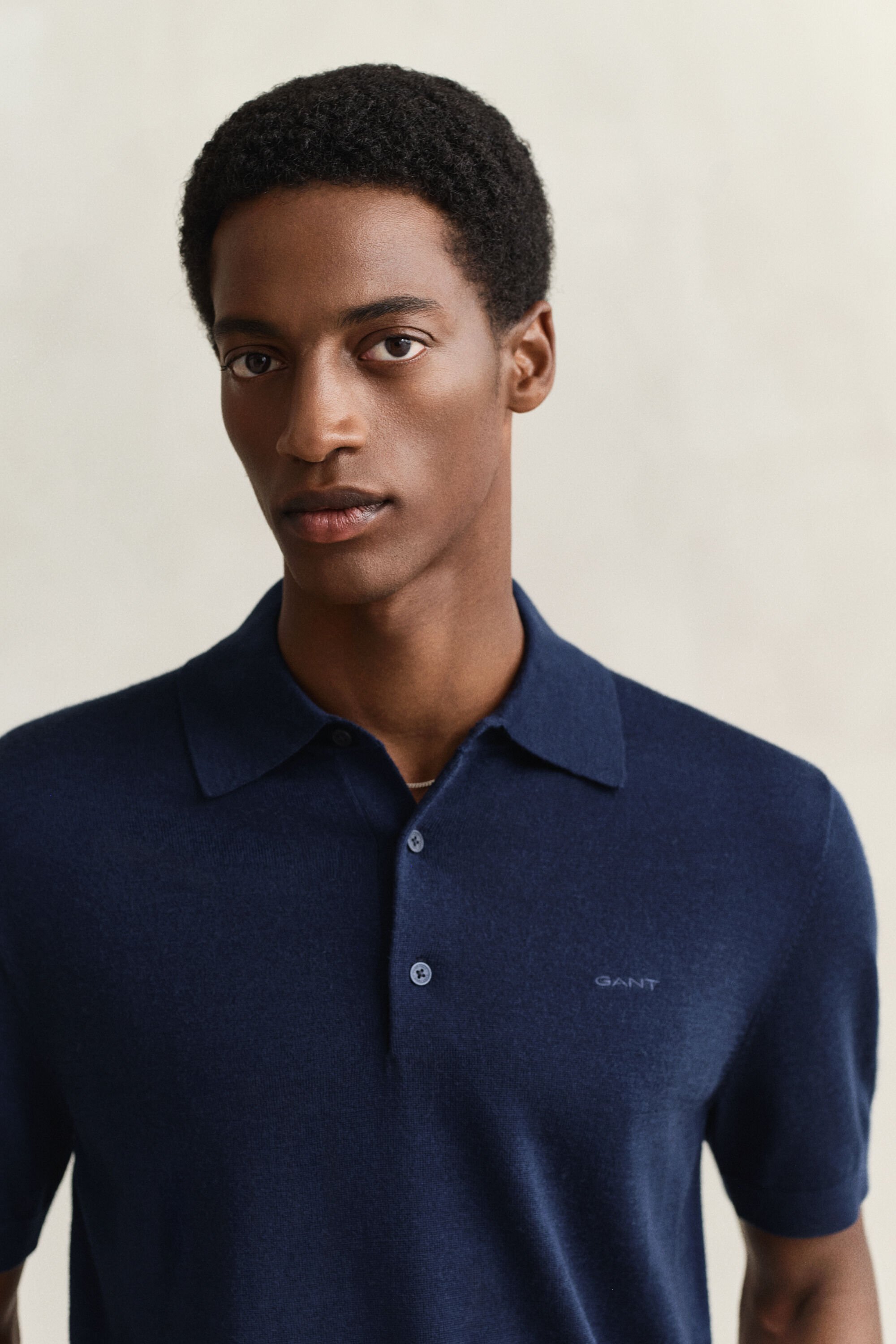 Kortärmad pikétröja i extra fin merinoull