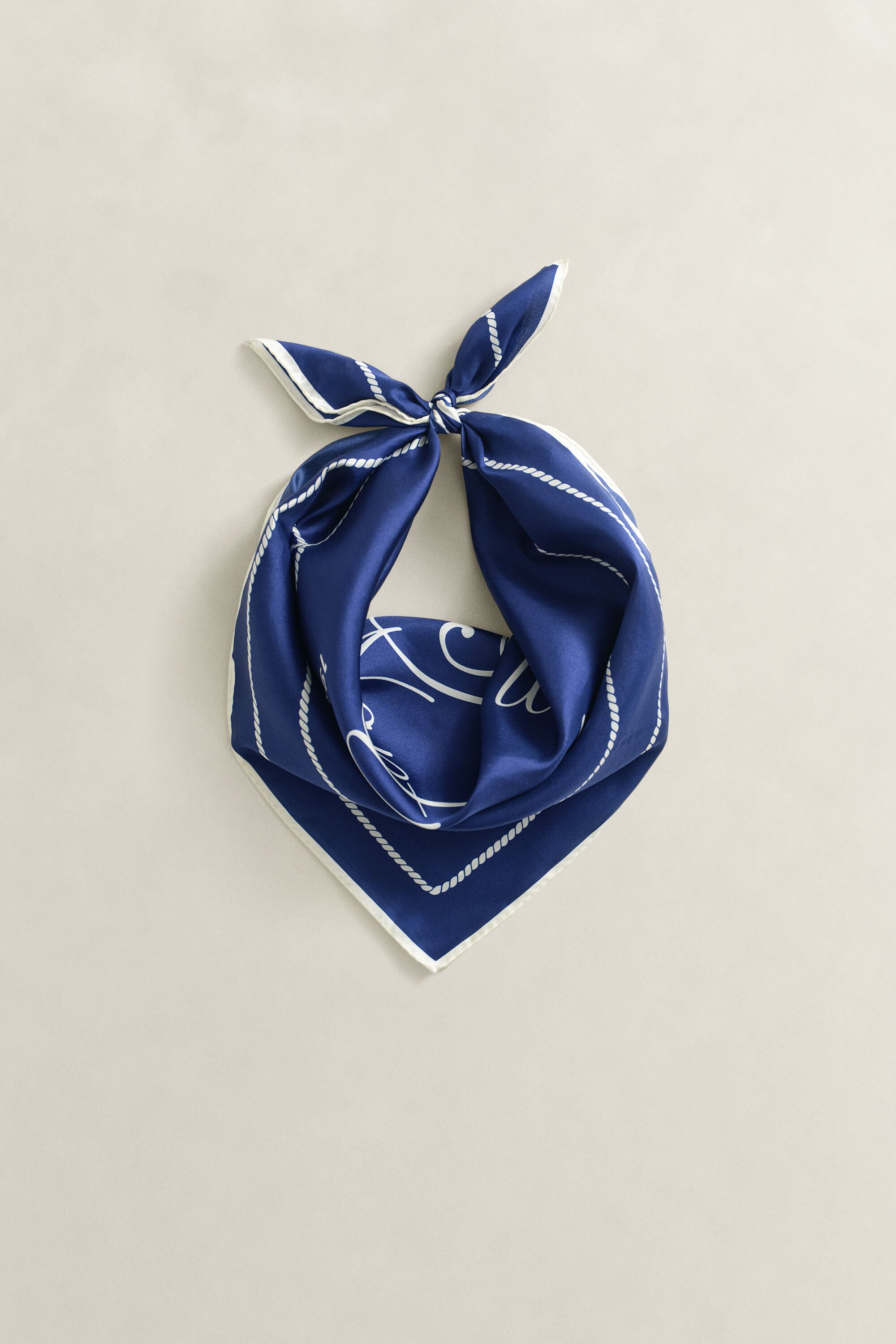 Repmönstrad sidensjal