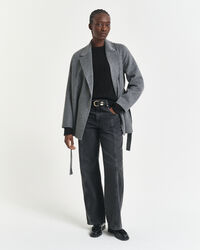 Kabelstickad tröja i kashmir med rund halsringning