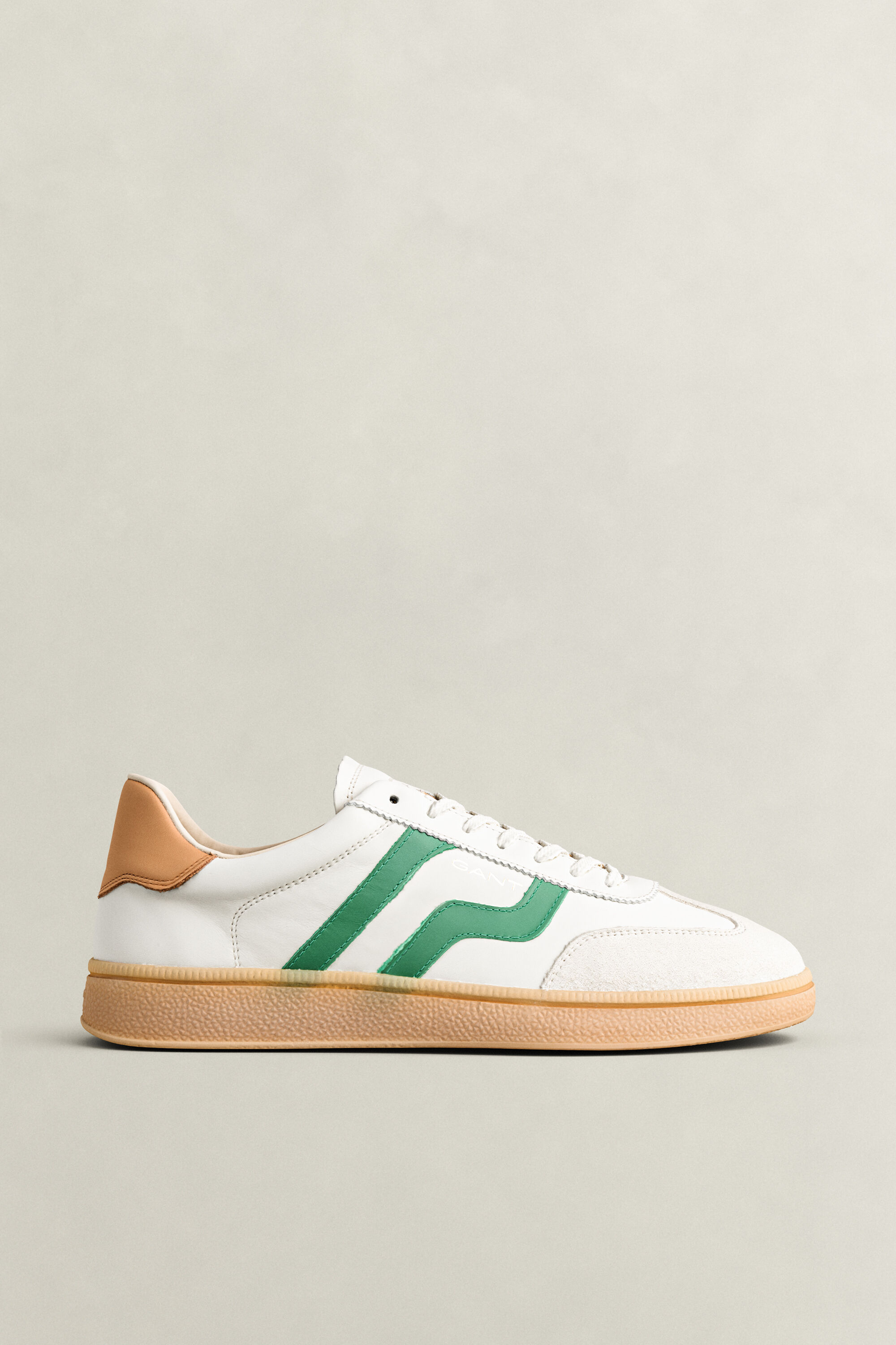 Cuzmo sneakers i läder