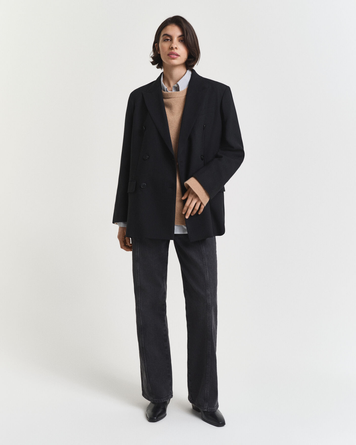 Rundhalsad kashmirtröja