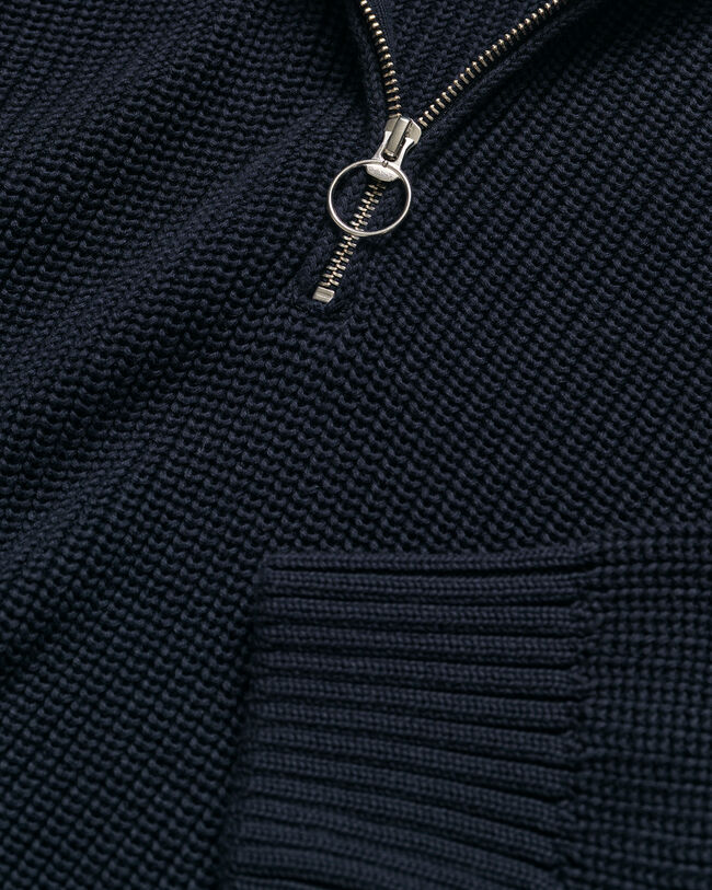 Ribbstickad half-zip tröja