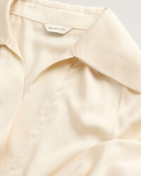 Popoverblus med breda manschetter