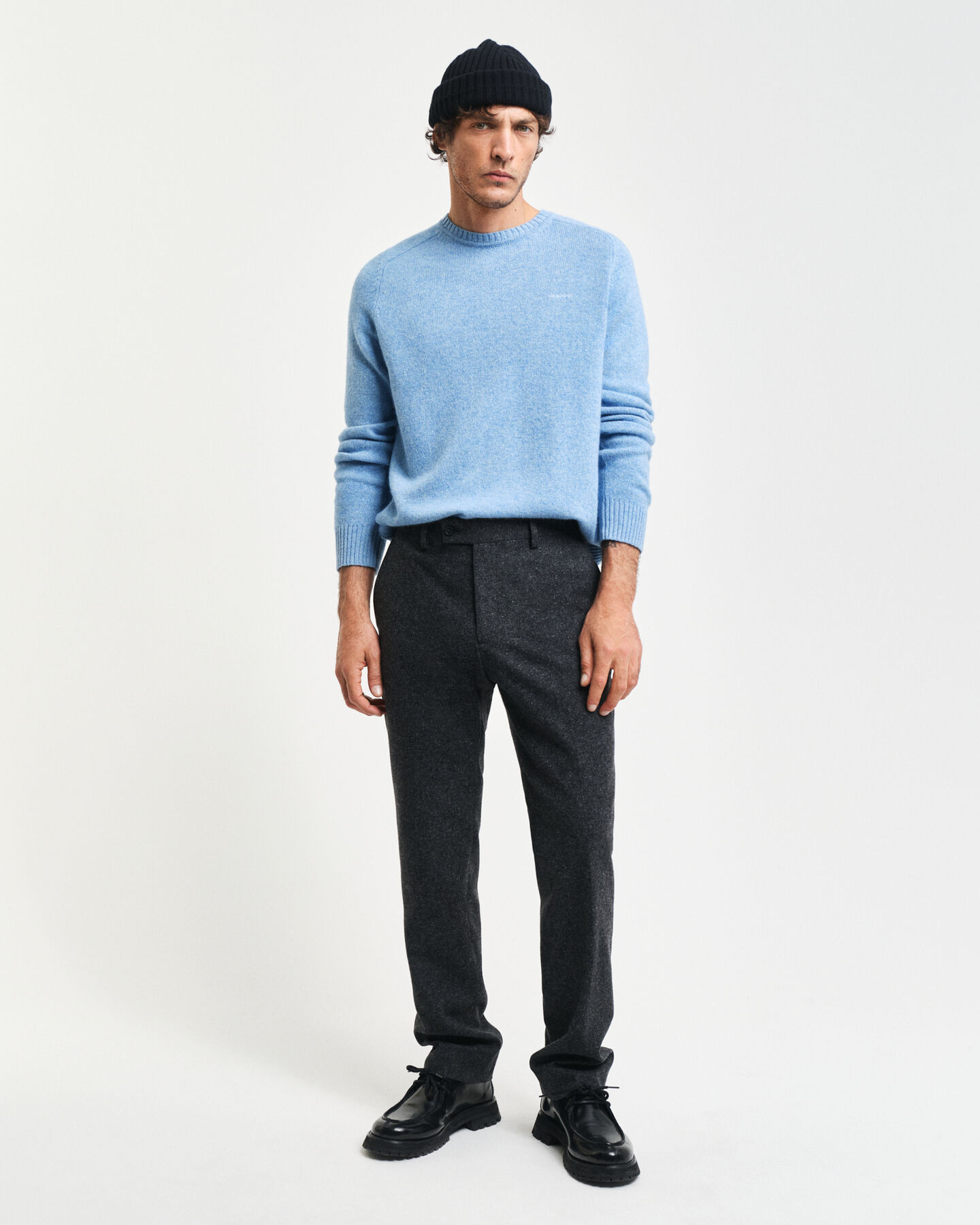 Slim fit kostymbyxor i donegalgarn