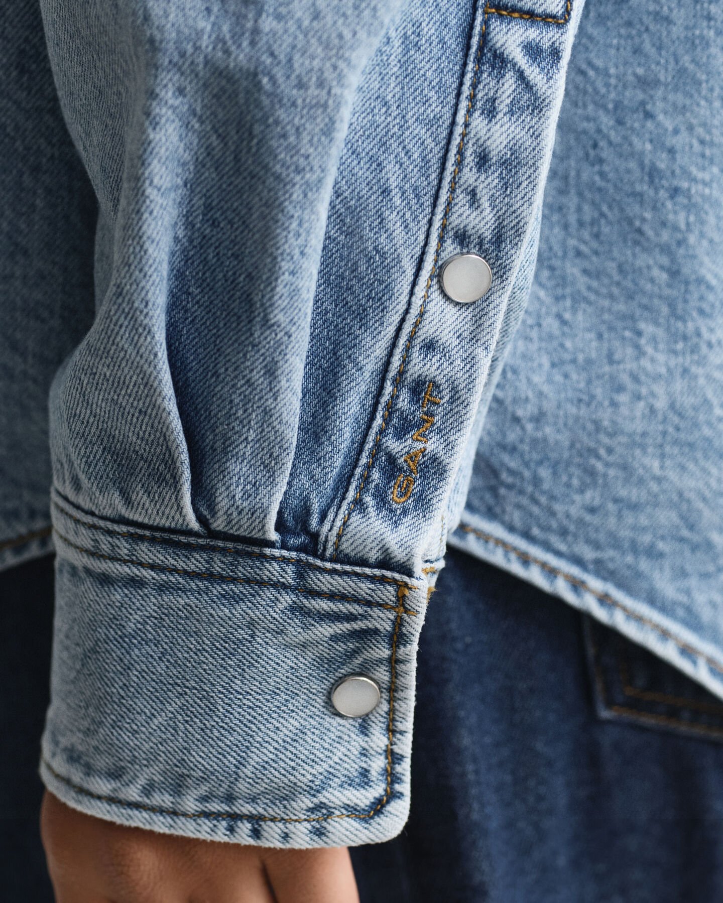 Relaxed fit denimskjorta