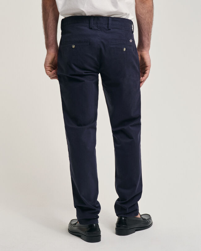Seasonal Essential Slim fit Archive Shield chinos