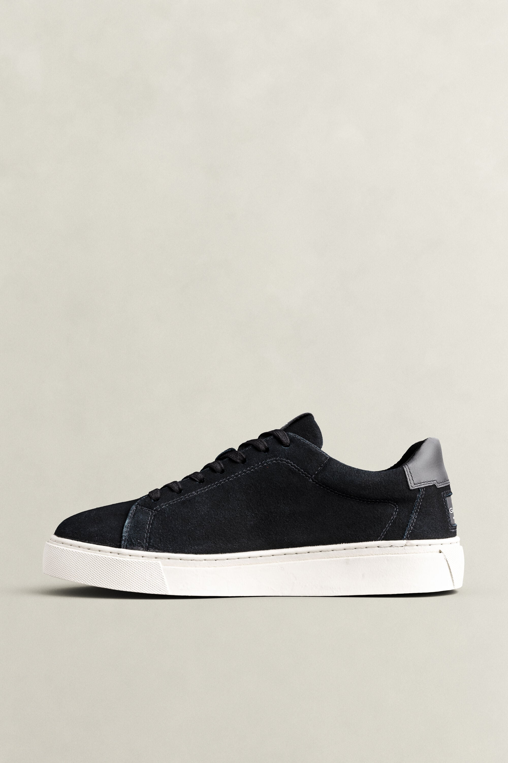 McJulien sneakers i mocka