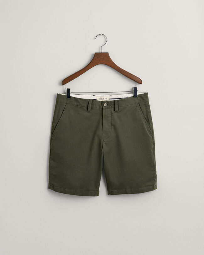 Seasonal Essential Slim fit Archive Shield chinosshorts