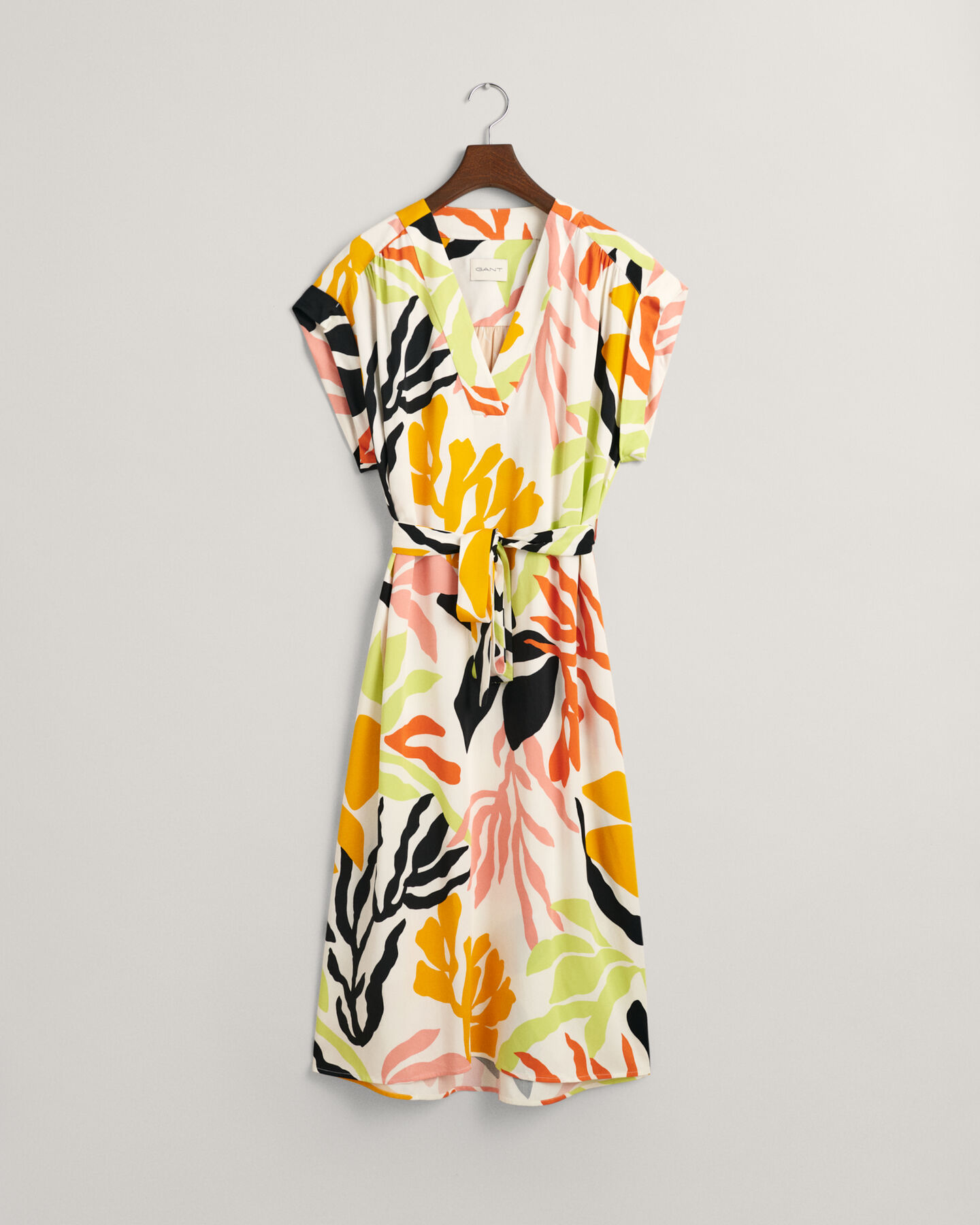 Palmm&ouml;nstrad, kort&auml;rmad kl&auml;nning