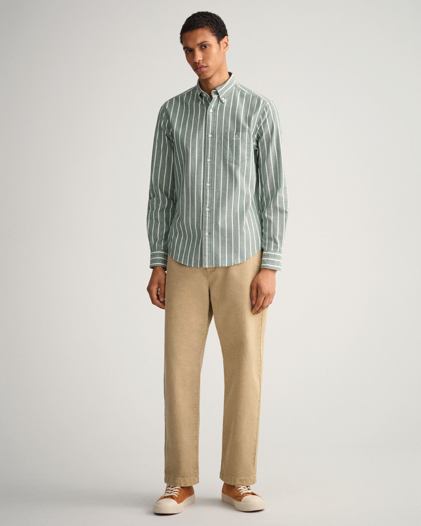 Regular fit bredrandig oxfordskjorta