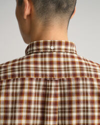 Regular fit skotskrutig poplinskjorta