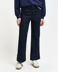 Cropped jeans i veckad denim