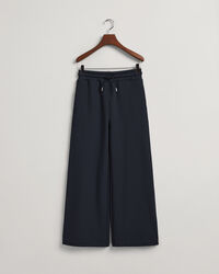 Utställda sweatpants