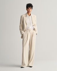 Relaxed fit välskurna byxor i stretchigt linne