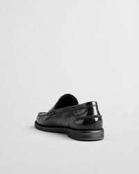 Gracelyn loafers i lackskinn