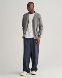 Klassisk bomullskofta med V-ringning