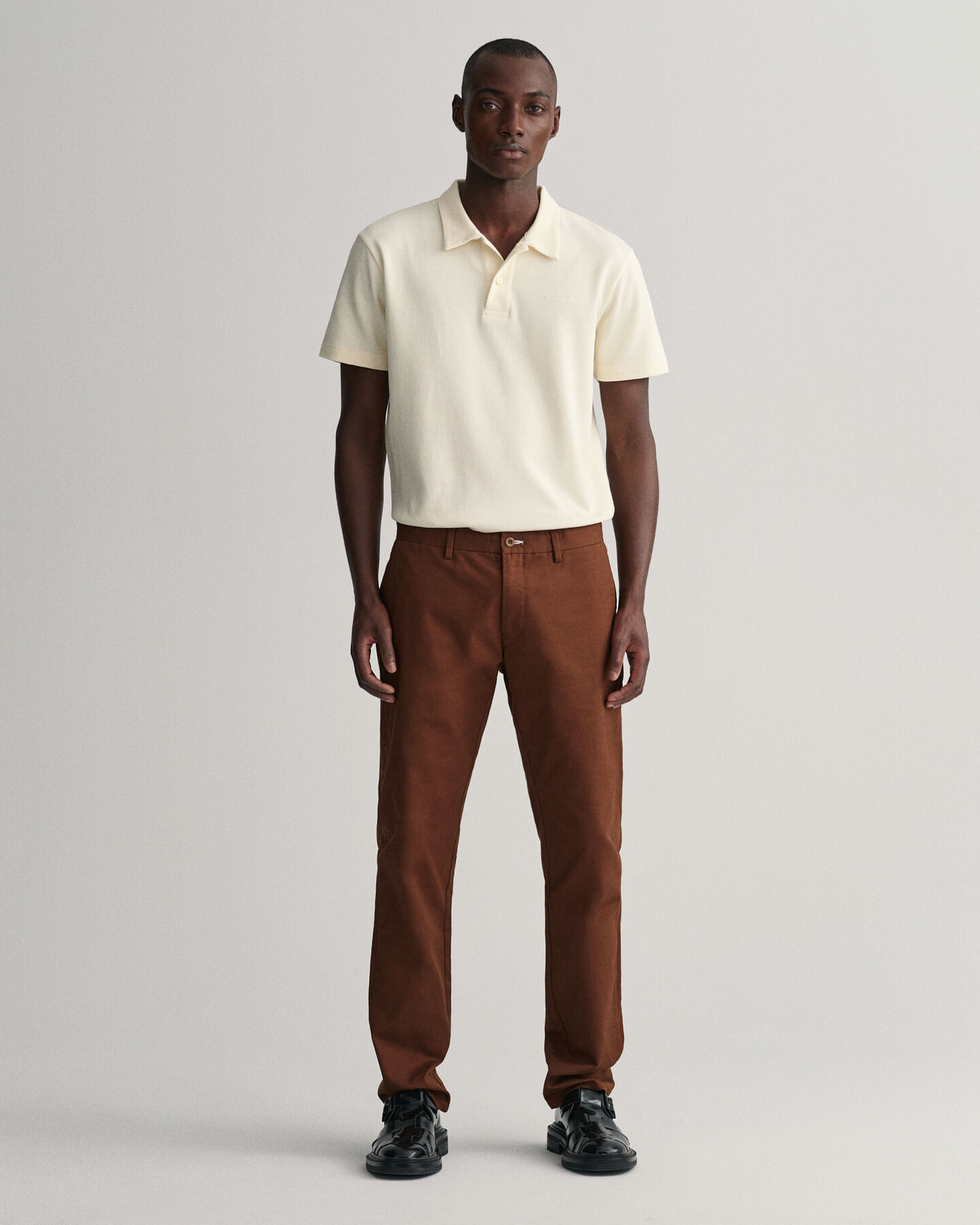 Hallden slim fit Tech Prep&trade; chinos